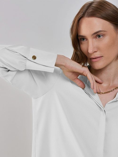 Camisa Ampla com Fenda Lateral Driele