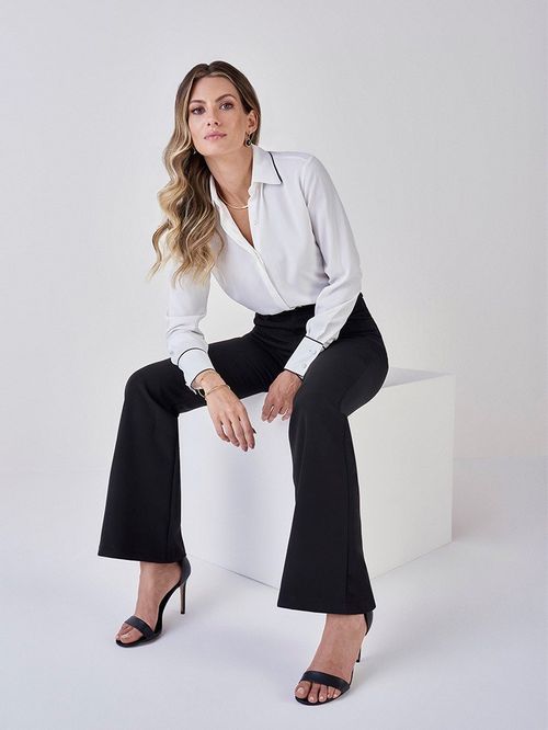 Calça Flare Social de Alfaiataria Preta Fabiola