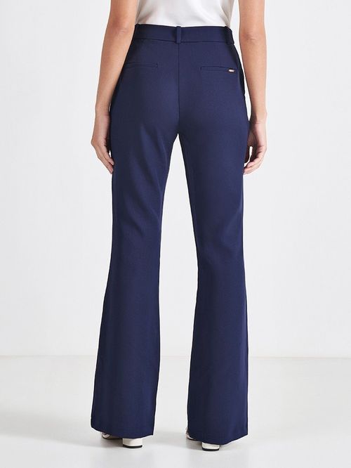 Calça Flare de Alfaiataria Marinho Vaniria