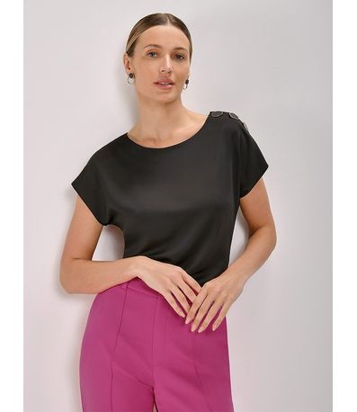 Blusa Preta com Botões Orgânicos no Ombro Karen