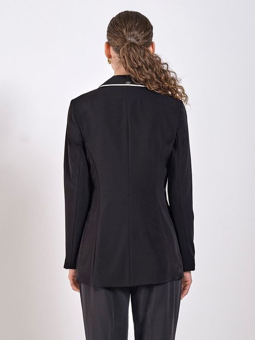 Blazer Cruzado de Alfaiataria Beatrice Preto