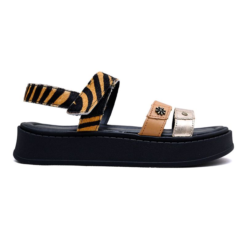 image-7d66e16ed5774ba7815e006ba104e988