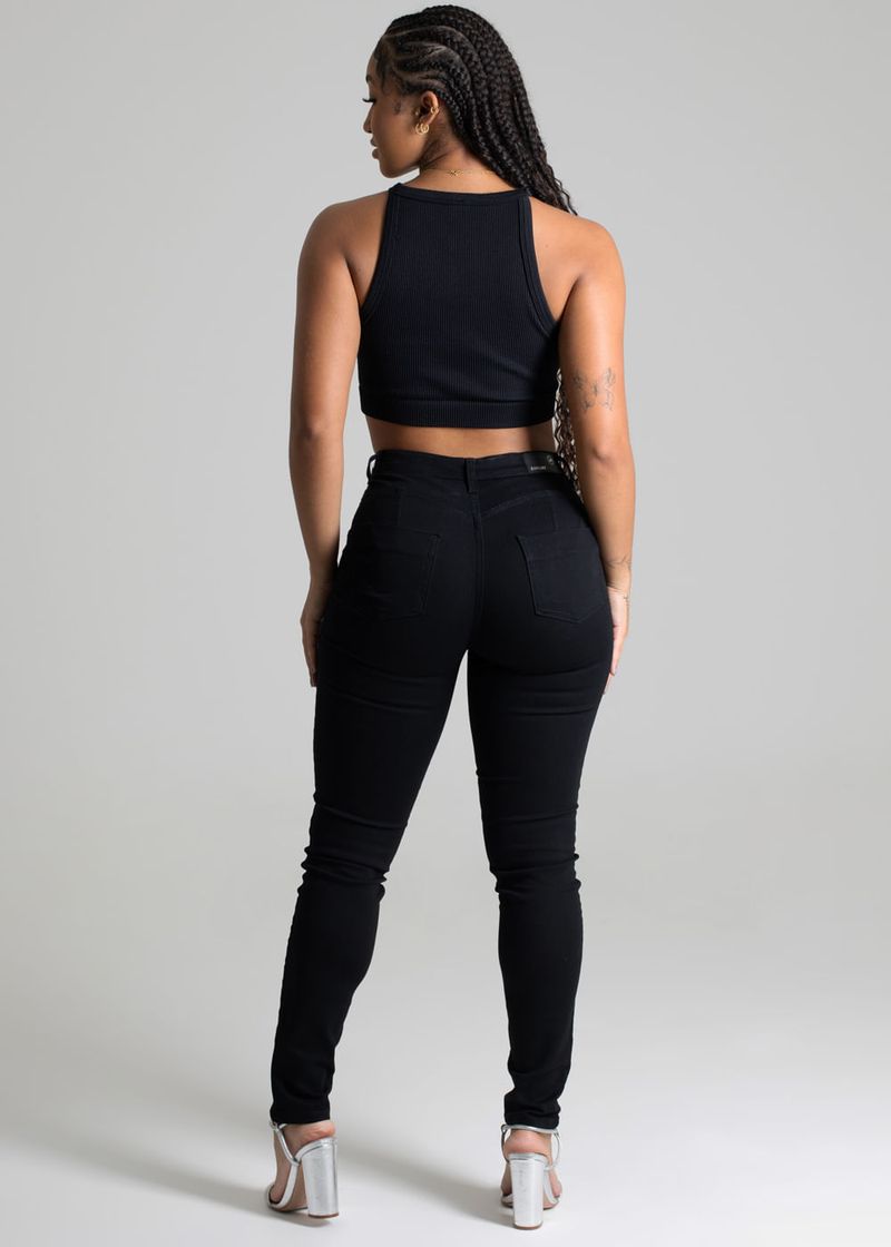 image-0c16f00183514bd7ad6f34a33ac2250e