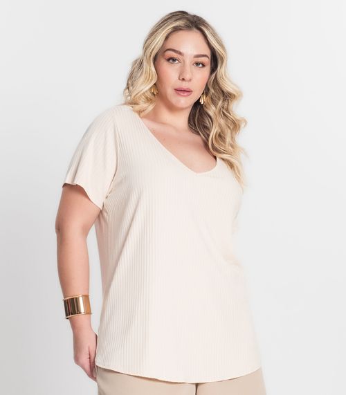 Blusa Feminina Plus Size da Infinita Cor Bege