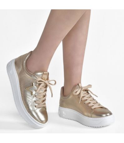 Tênis Feminino Metalizado Logo Metal Cadarço Via Marte Dourado