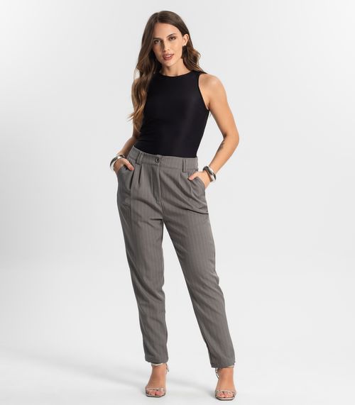 Calça Alfaiataria Cenoura De Risca Giz Style Box Cinza
