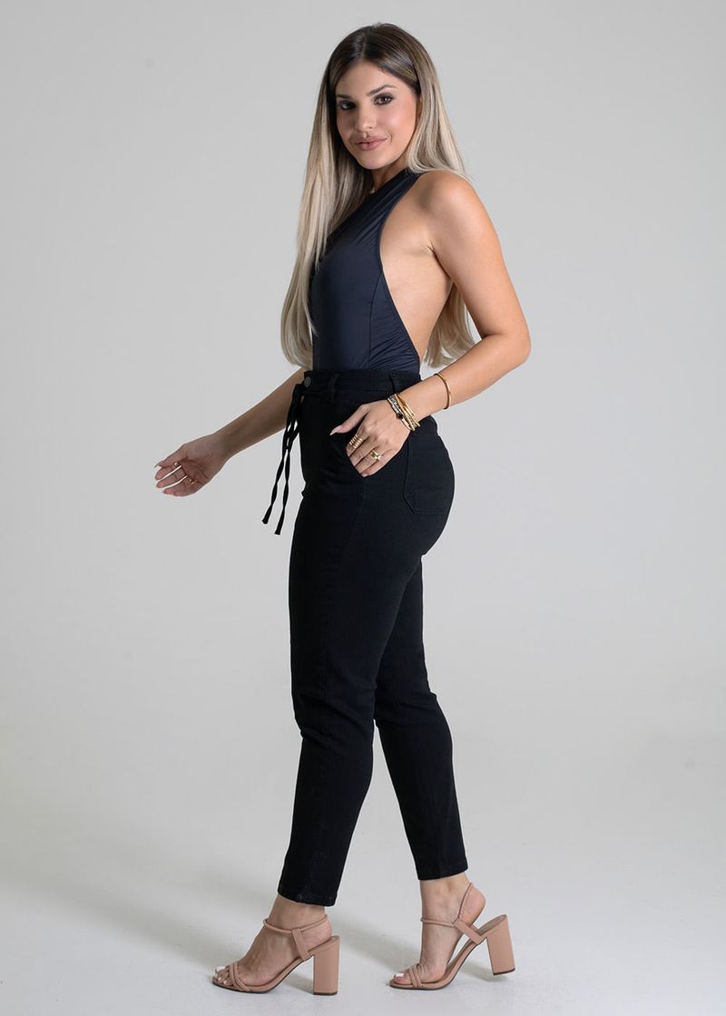 image-199bb15853e2485fb148aca9b640c875