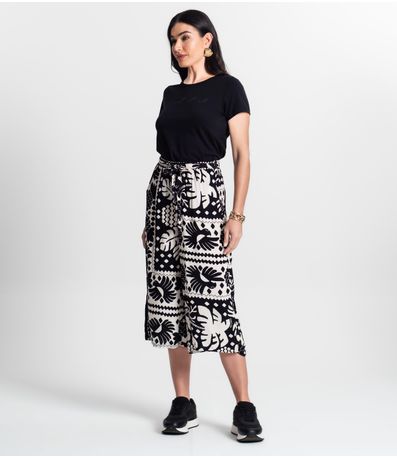 Calça Pantacourt Infinita Cor Preto