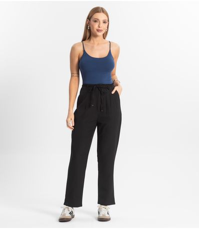 Calça Feminina Cenoura Em Alfaiataria Veshine Preto