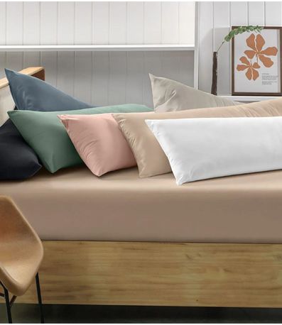 Fronha Body Pillow Toque Acetinado Altenburg Preto