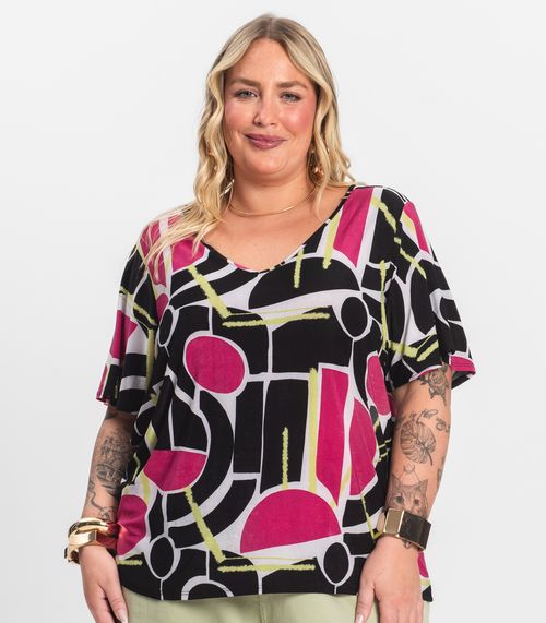 Blusa Feminina Plus Size Infinita Cor Preto