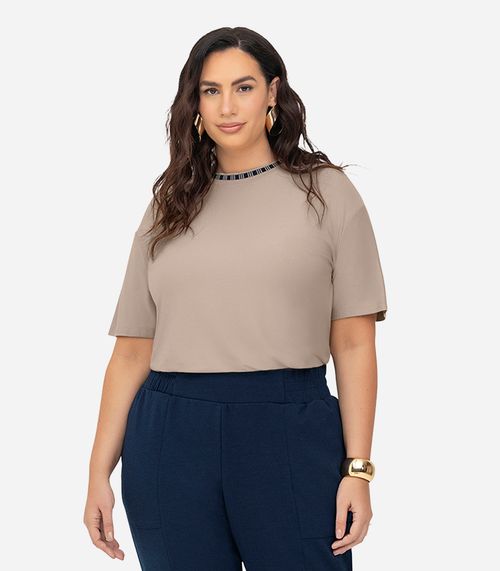 Blusa Viscose Plus Size Secret Glam Marrom