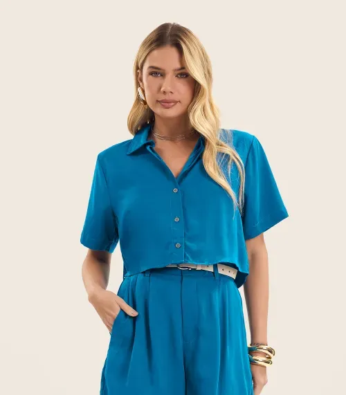 Camisa Feminina Manga Curta Com Gola Endless Azul