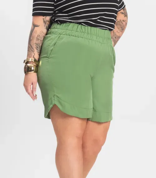 Shorts Curto Plus Size Secret Glam Verde