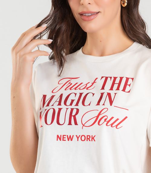 T-shirt Feminina Manga Curta Dianna Bege