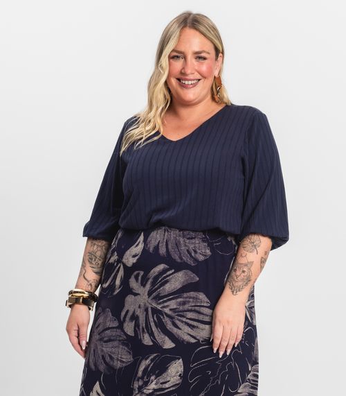 Blusa Canelada Plus Infinita Cor Azul
