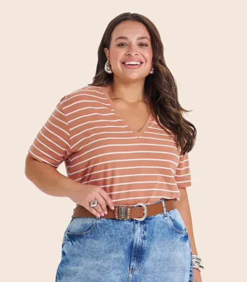 Blusa Feminina Plus Size Gola V Secret Glam Marrom