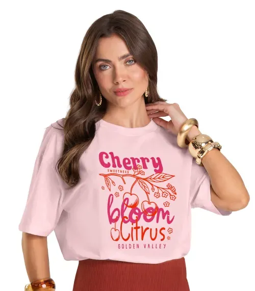 T- Shirt Feminina Oversized Dianna Rosa