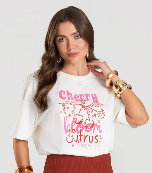 T- Shirt Feminina Oversized Dianna Bege