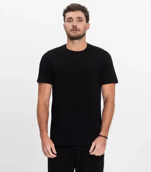 Camiseta Básica Masculina Diametro Preto