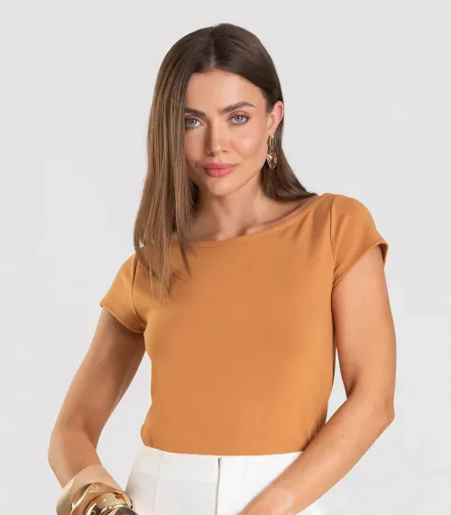 Blusa Feminina Decote Canoa Dianna Marrom