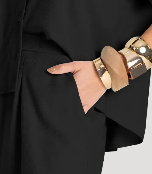 Shorts Feminino Em Tecido de Viscose Dianna Preto