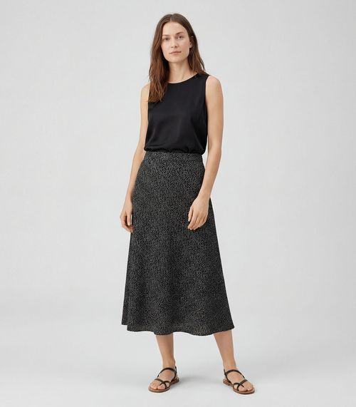 Saia Midi Com Recorte Nas Costas Infinita Cor Preto