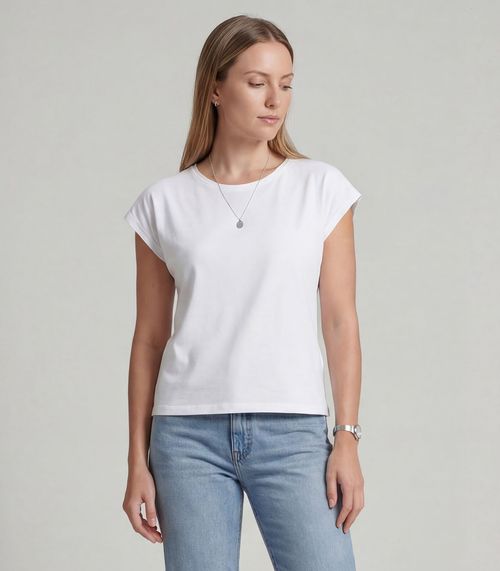 Blusa Feminina em Malha Infinita Cor Branco