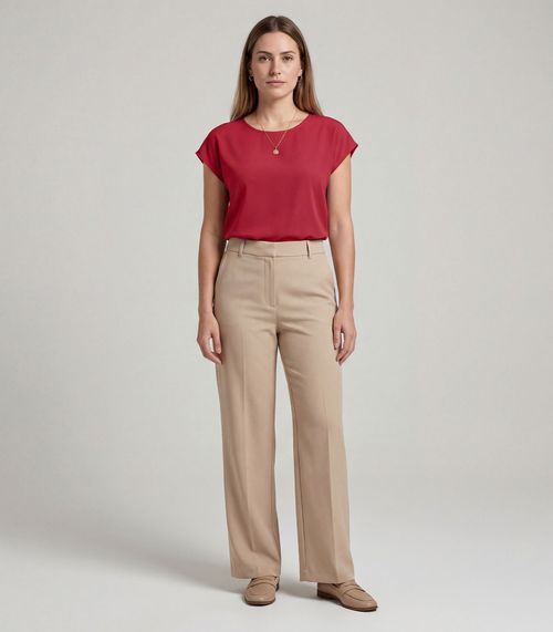 Blusa Feminina em Malha Infinita Cor Vermelho