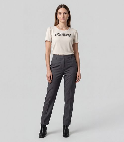 Blusa Feminina Em Visco Tricot Infinita Cor Bege