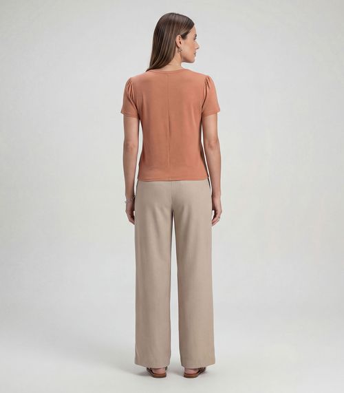 Blusa Feminina Em Visco Tricot Infinita Cor Marrom