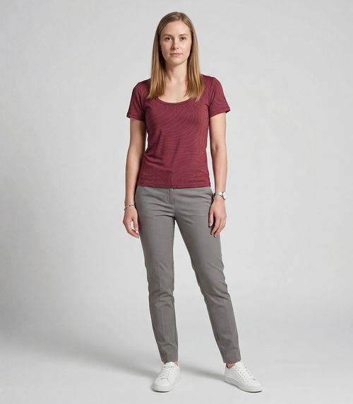 Blusa Feminina em Malha Visco Infinita Cor Vermelho