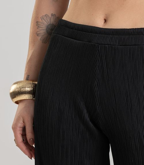 Calça Pantalona Feminina Texturizada Fluída Dianna Preto