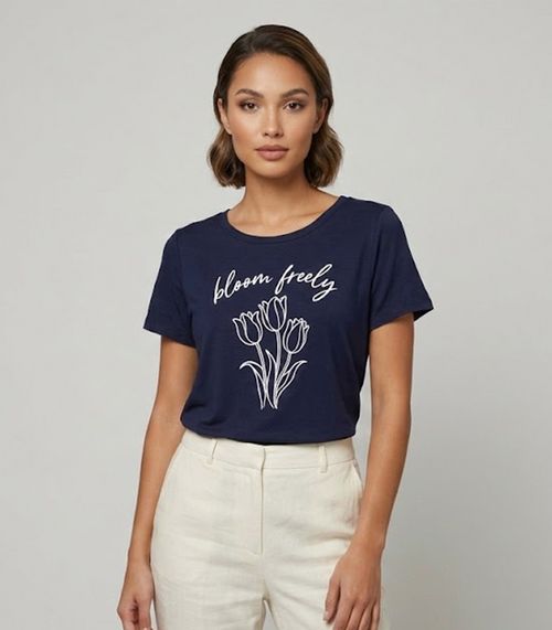 Blusa Feminina em Malha Visco Infinita Cor Azul