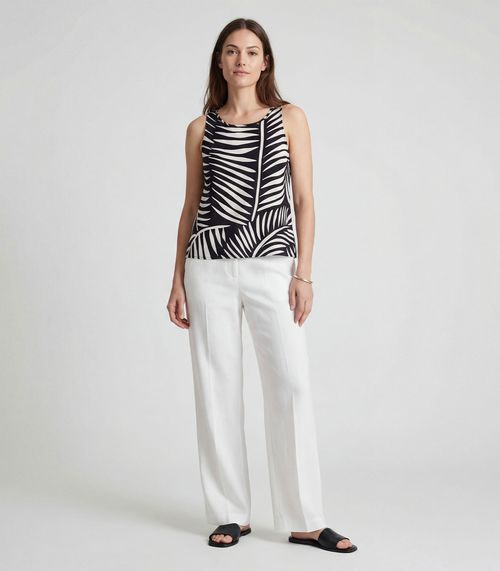 Regata Feminina Em Viscose Infinita Cor Bege