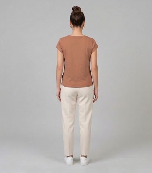 Blusa Feminina Meia Malha Com Estampa Infinita Cor Marrom