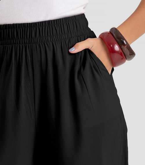 Calça Feminina Pantalona em Tecido Dianna Preto
