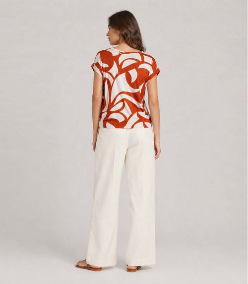 Blusa Feminina em Malha Visco Infinita Cor Vermelho