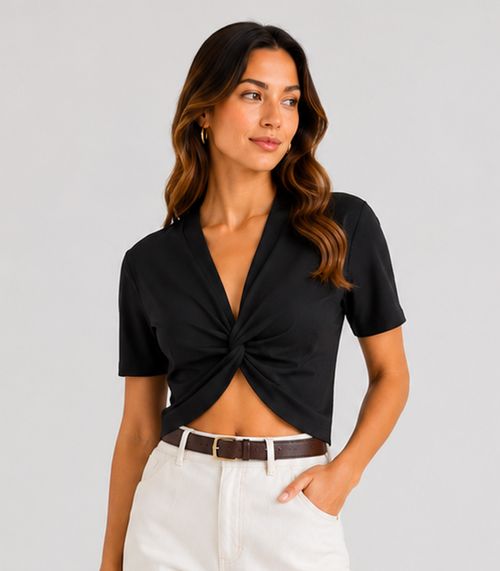 Blusa Feminina Transpasse Formando Nó Infinita Cor Preto